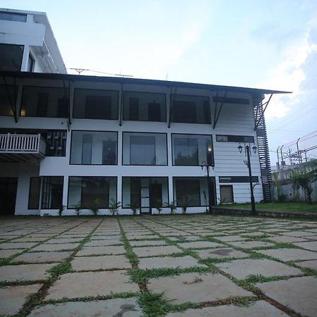 Thekkady Gavi Suites Vandiperiyar Ngoại thất bức ảnh