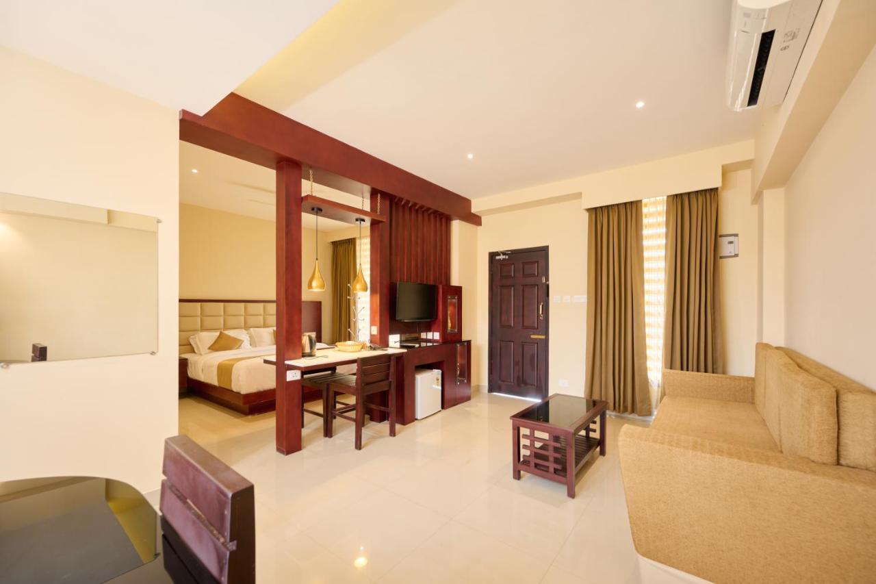 Thekkady Gavi Suites Vandiperiyar Ngoại thất bức ảnh