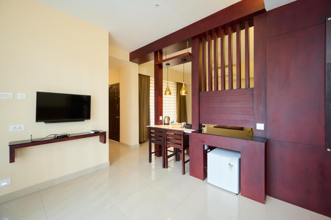 Thekkady Gavi Suites Vandiperiyar Ngoại thất bức ảnh