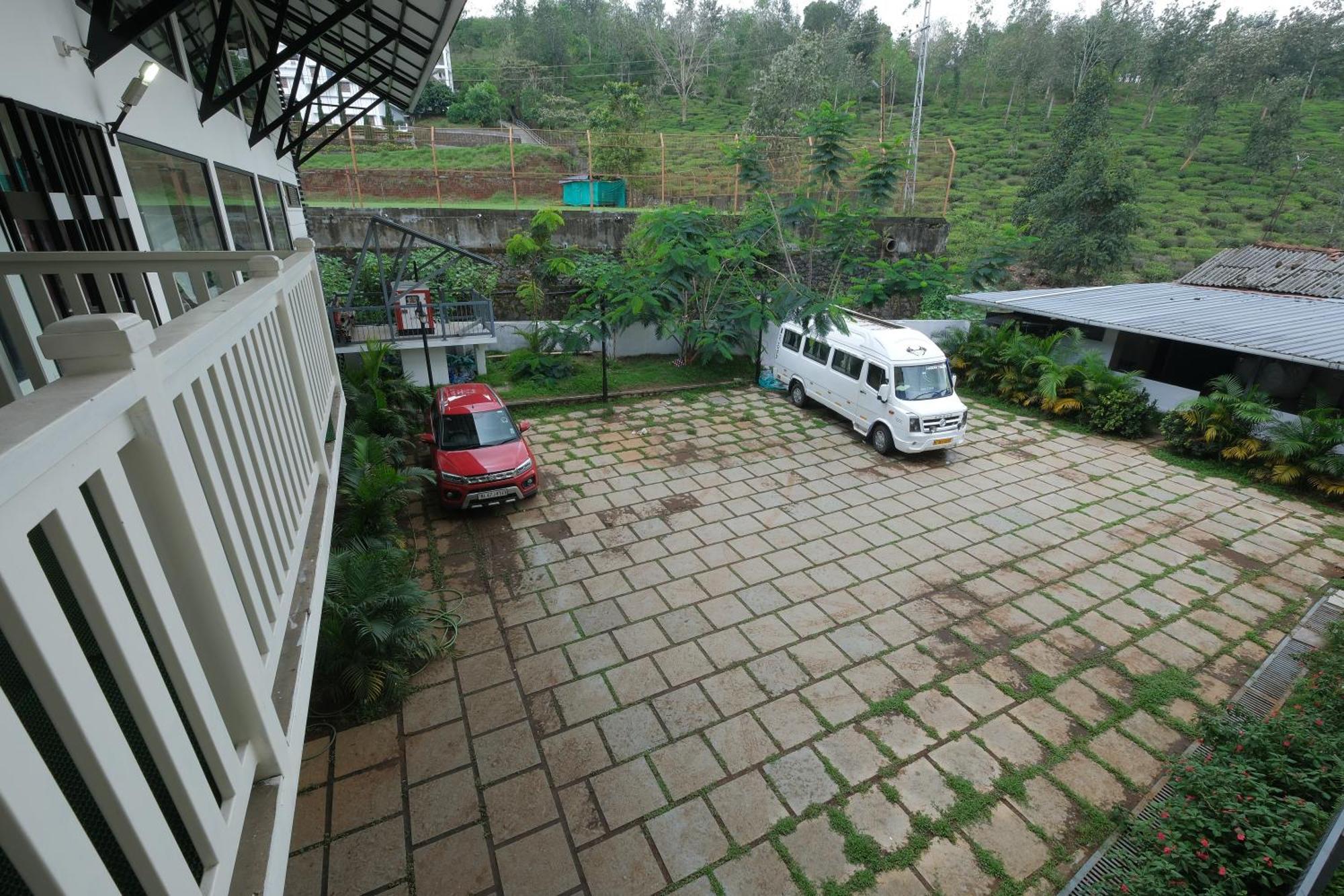 Thekkady Gavi Suites Vandiperiyar Ngoại thất bức ảnh