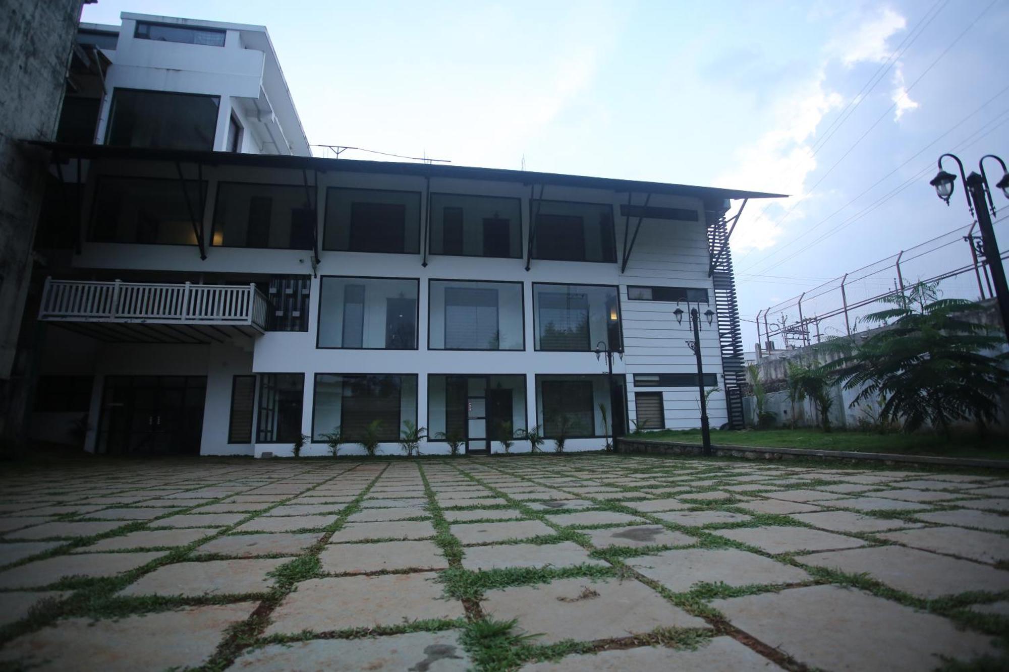 Thekkady Gavi Suites Vandiperiyar Ngoại thất bức ảnh